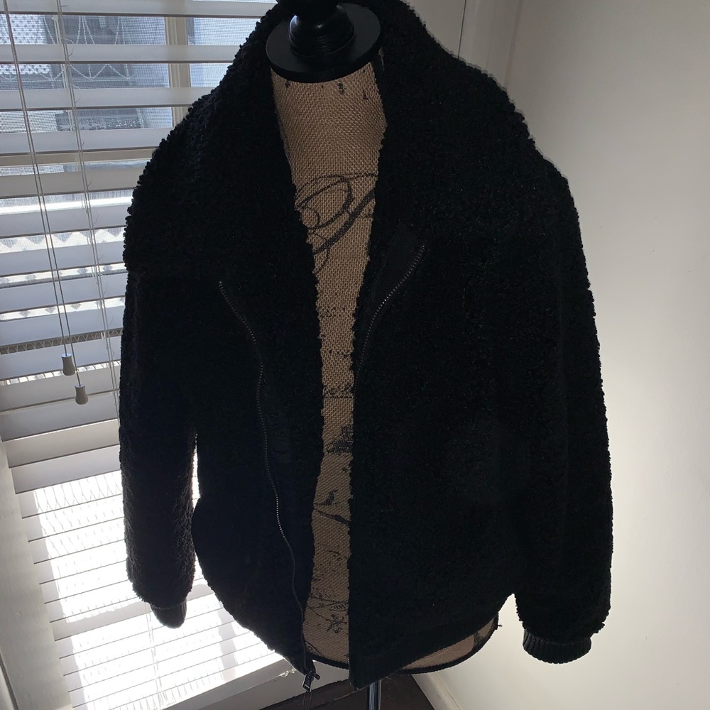 NWOT Banana Republic Black Sherpa Bomber Jacket Medium